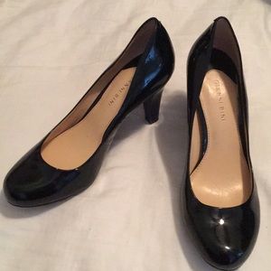 Gianni Bini black heels